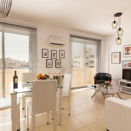 Elena Court Apt 401 Apartment Larnaca Bagian luar foto