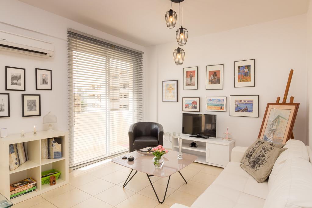 Elena Court Apt 401 Apartment Larnaca Bagian luar foto